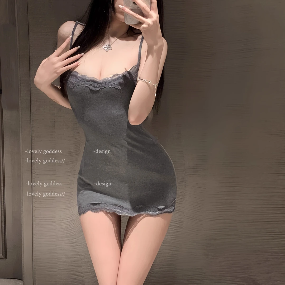 萤火之森【恋恋纯情】蕾丝花边纯欲风吊带连衣裙辣妹外穿睡裙睡衣