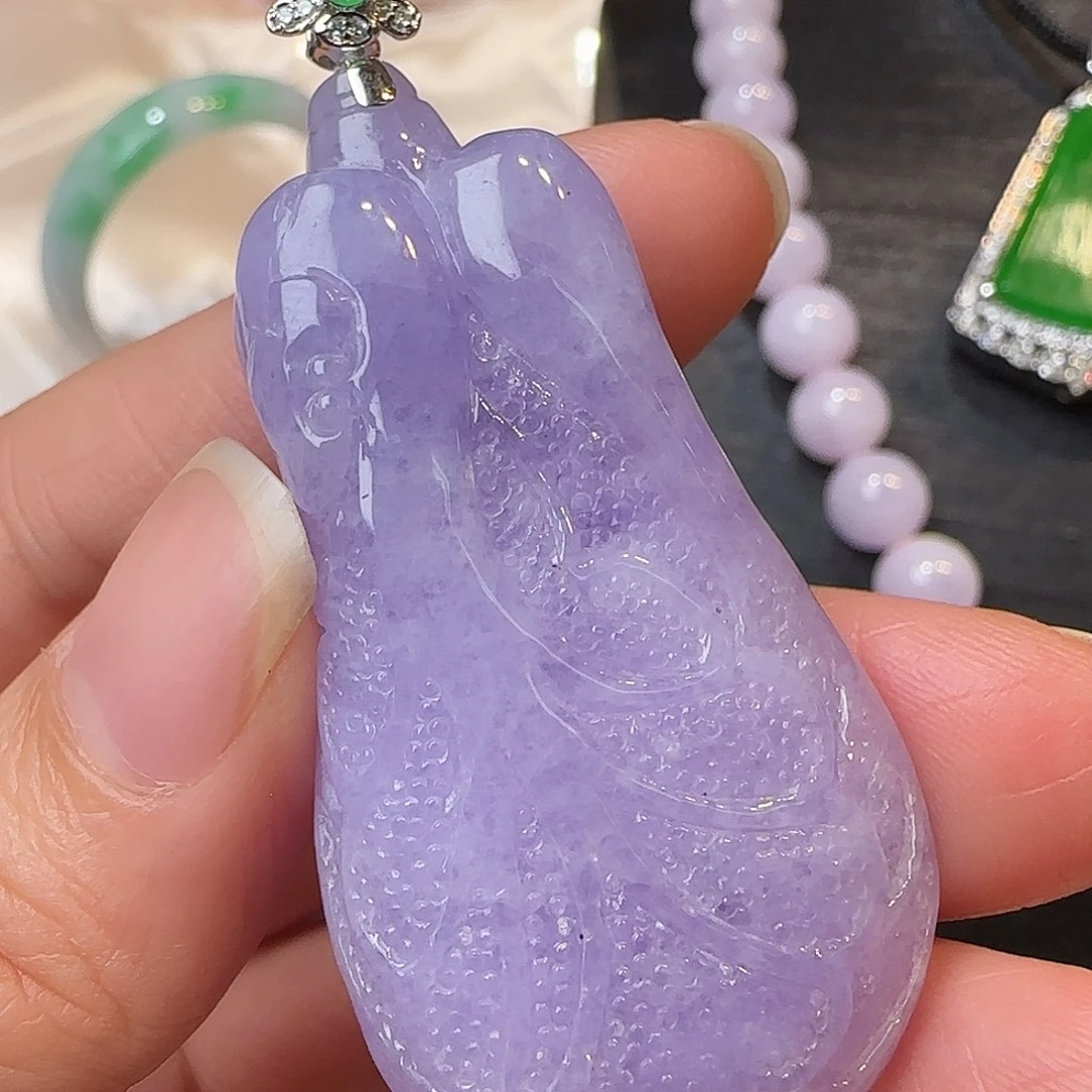 翡翠18K金镶嵌吊坠(赠链)