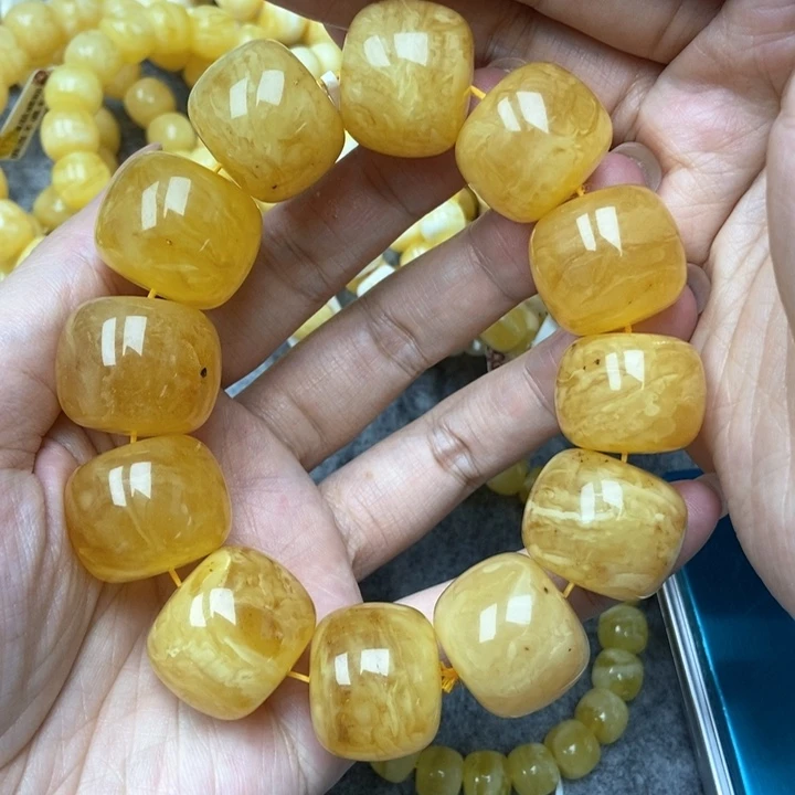 琥珀未镶嵌珠宝奇石22-23mm