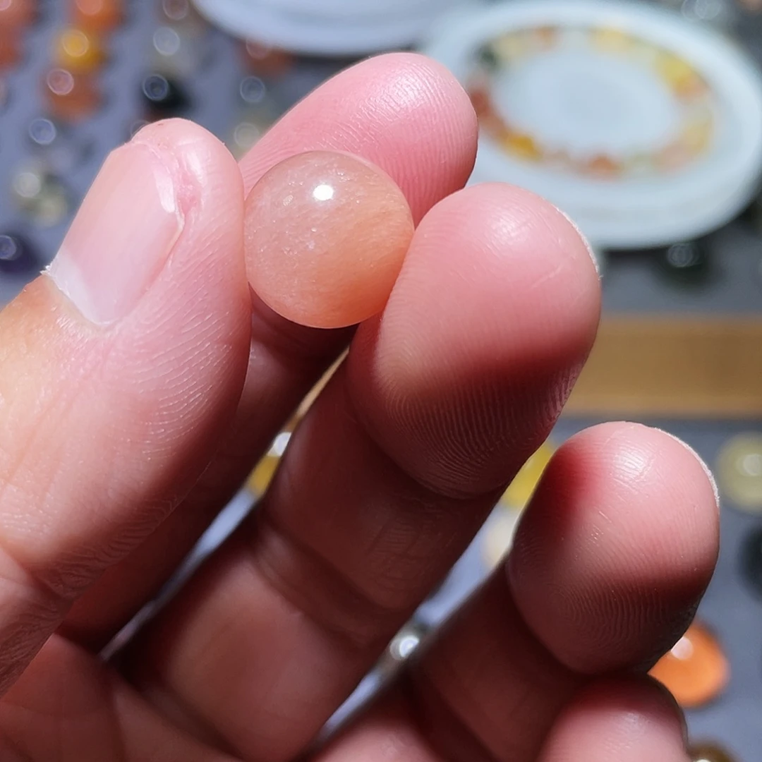 未镶嵌水晶珠宝半成品天然粉兔毛单珠12.4mm