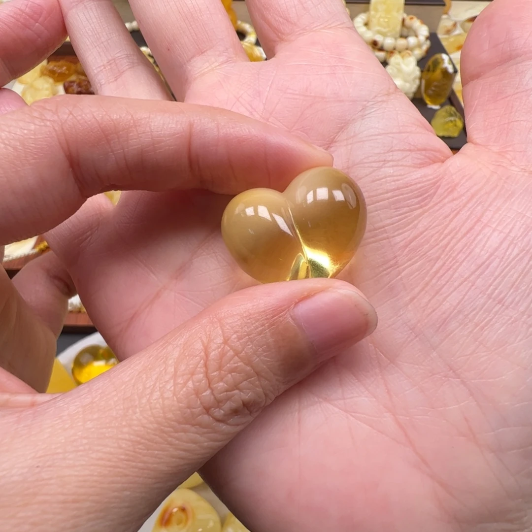 琥珀未镶嵌裸石蜜蜡