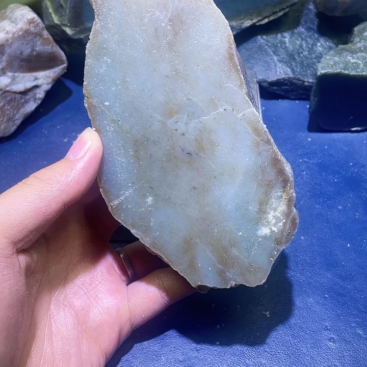 未镶嵌和田玉（糖玉）珠宝半成品