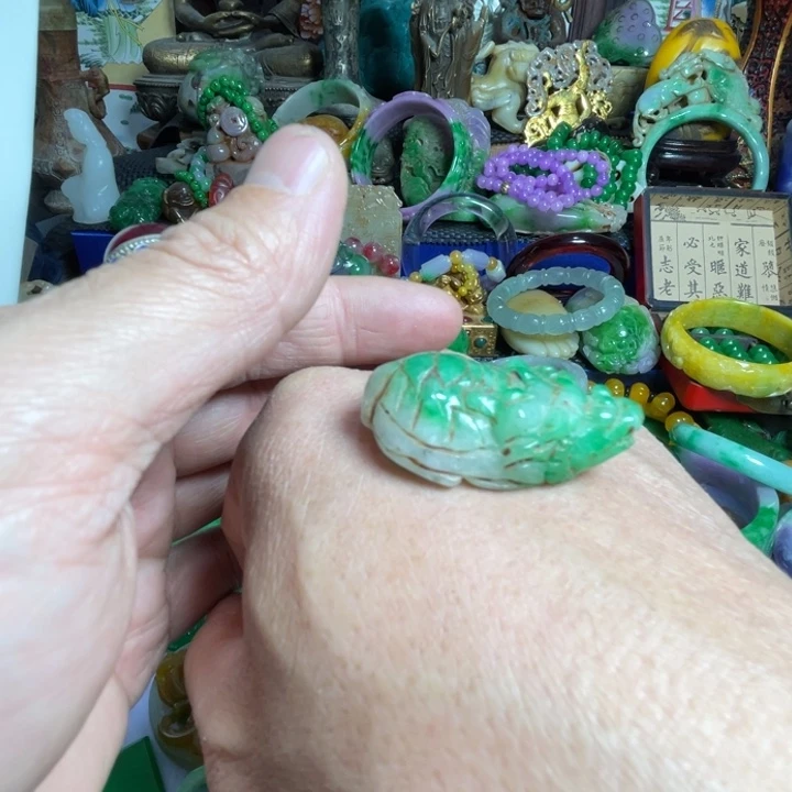 吊坠滴血莲花菩提