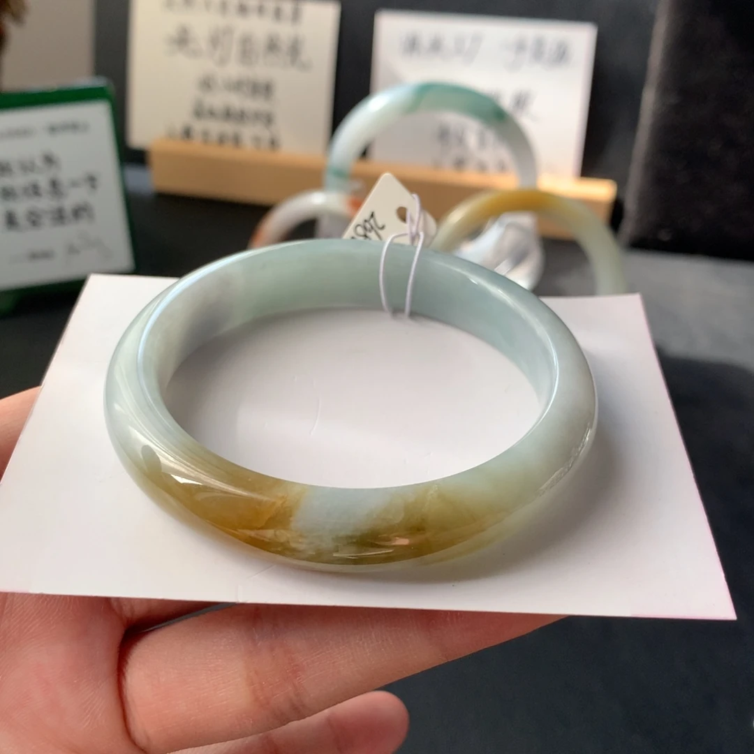 翡翠未镶嵌手镯62号53.6-10.9-7.7