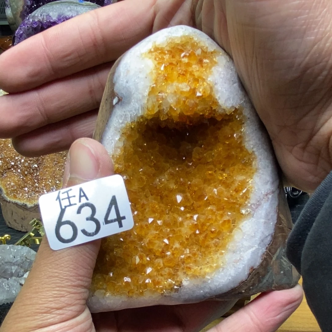 水晶大型摆件（非配饰）未镶嵌