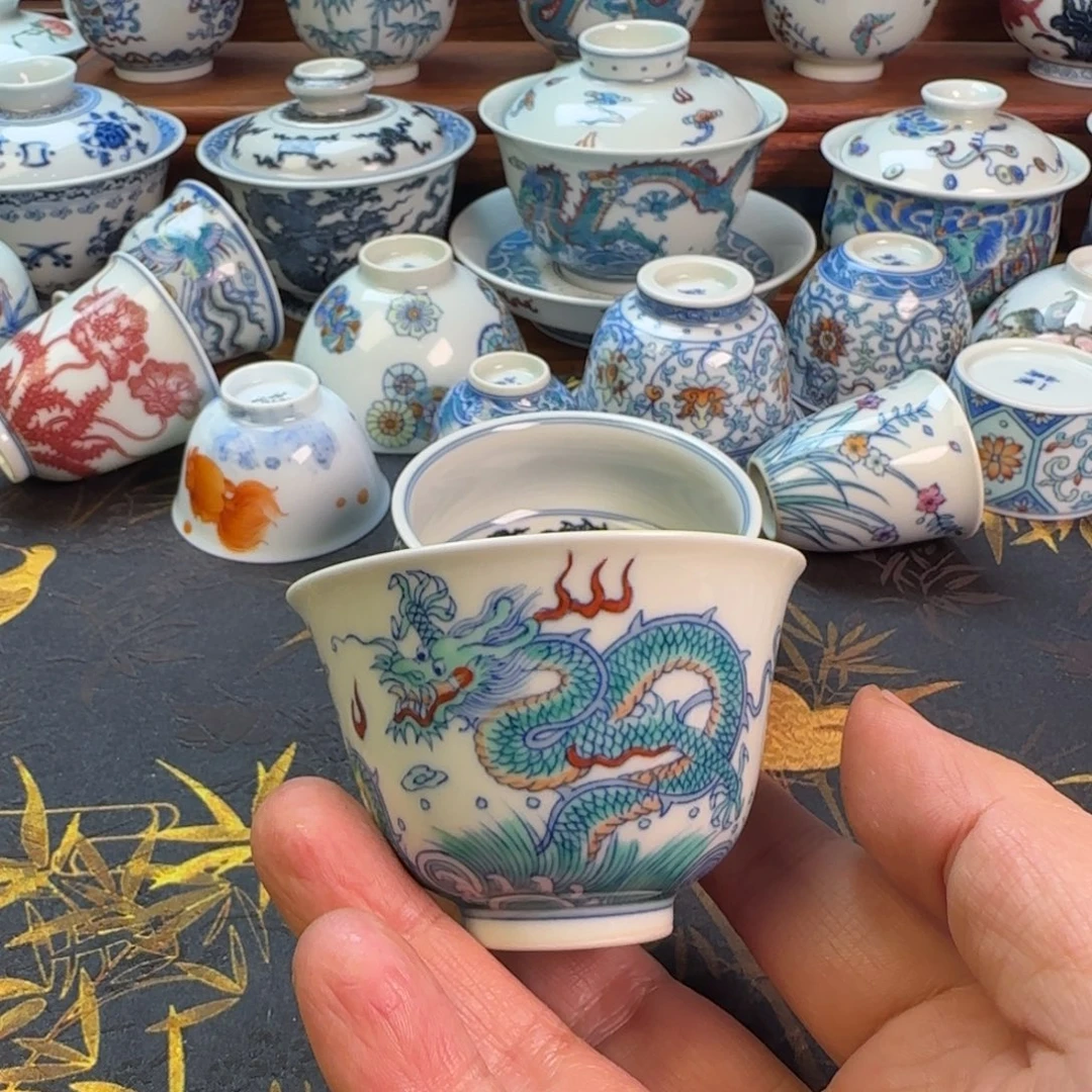 斗彩龙纹铃铛主人杯