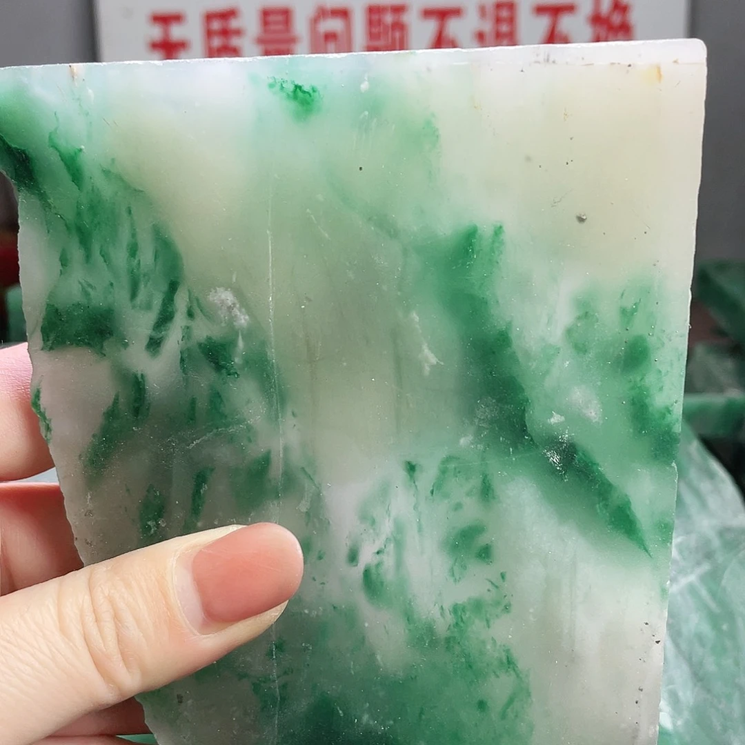 无***悔定制石英质玉（非洲翠）