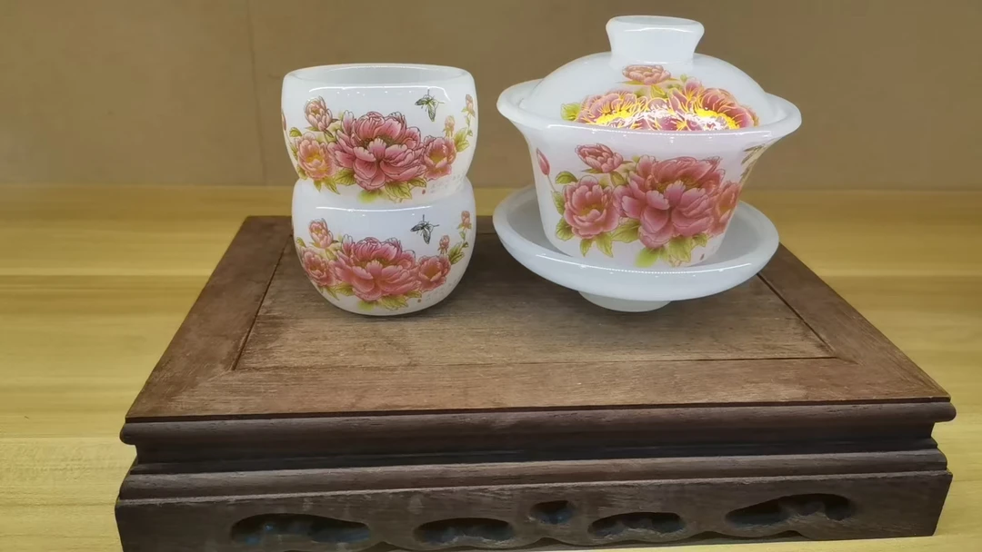 白琉璃牡丹盖碗加两杯A318