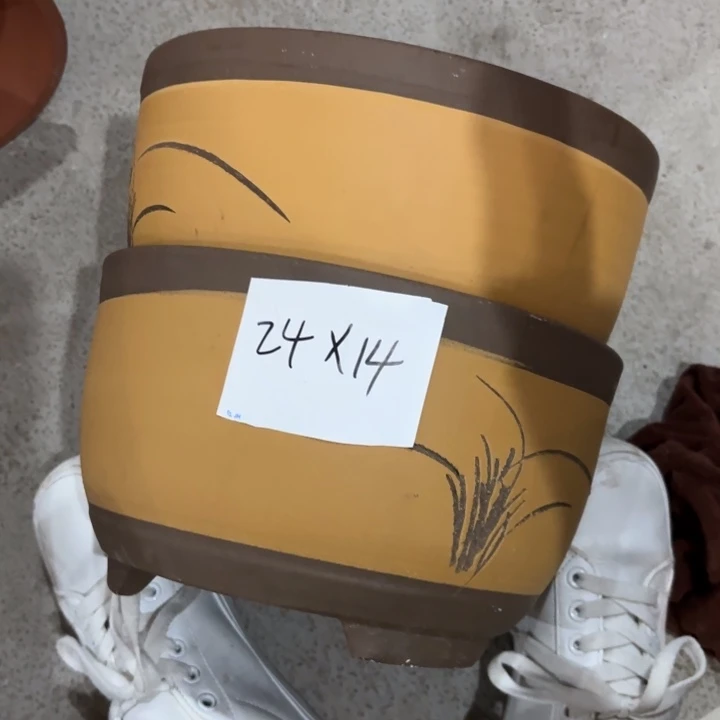 花盆紫砂紫砂的颜色