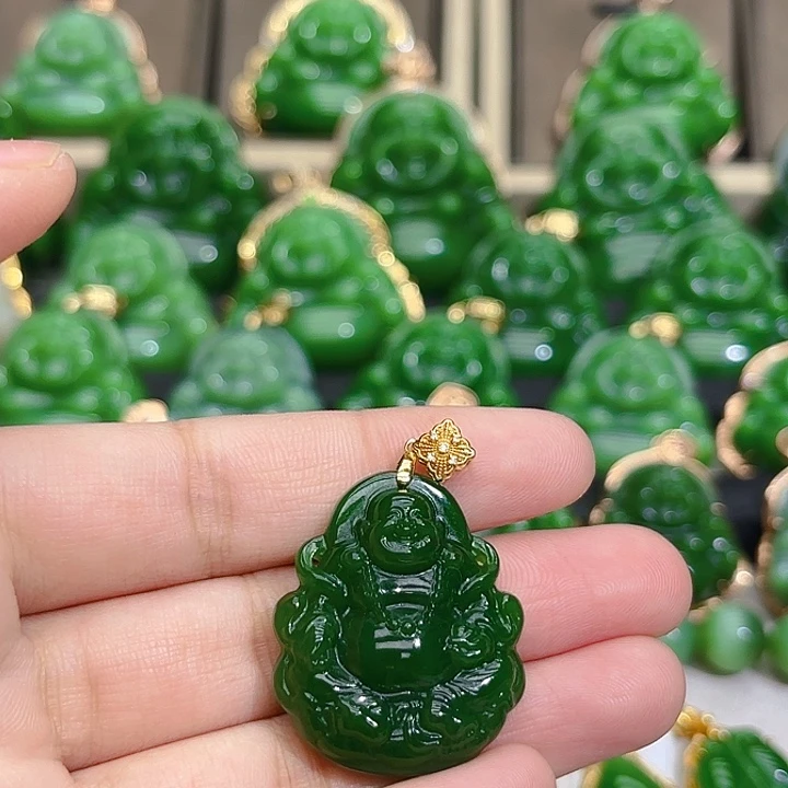 和田玉（碧玉）颈饰18K金镶嵌