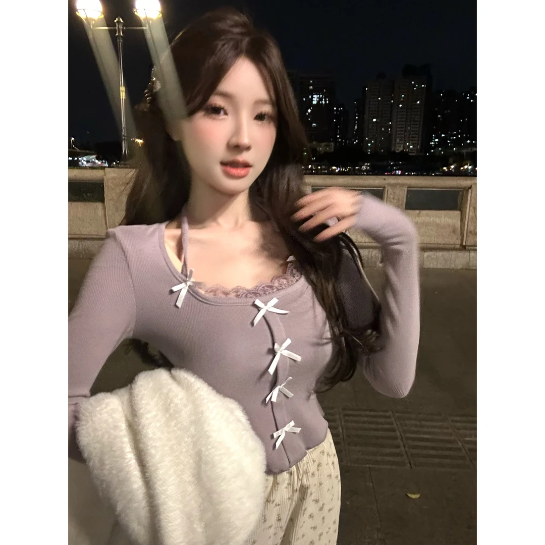 【彤彤推荐】少女风设计感新款蕾丝蝴蝶拼接甜美减龄修身挂脖上衣