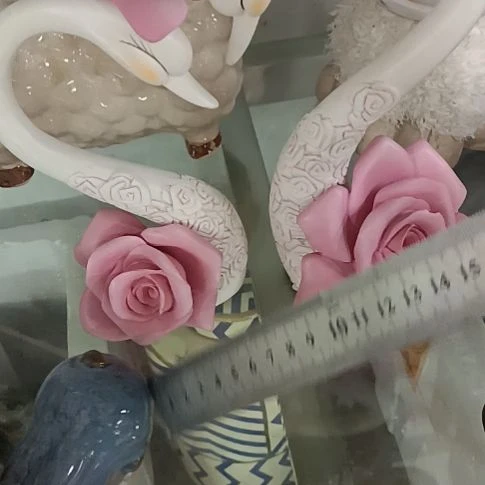 瓷片瑕摆。。。。。。。。。。。。。。