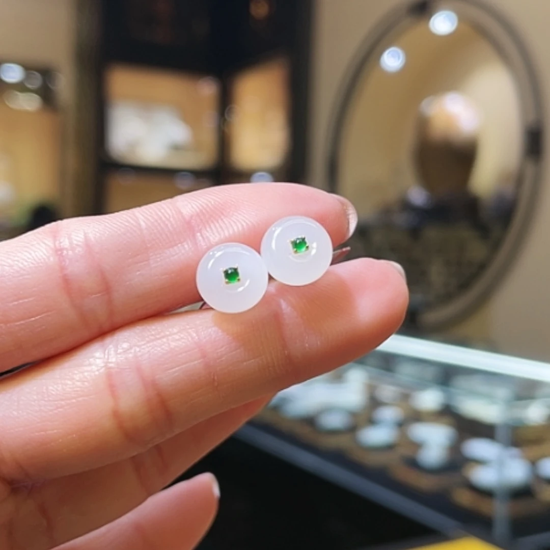 【闪购商品】和田玉耳饰18K金镶嵌