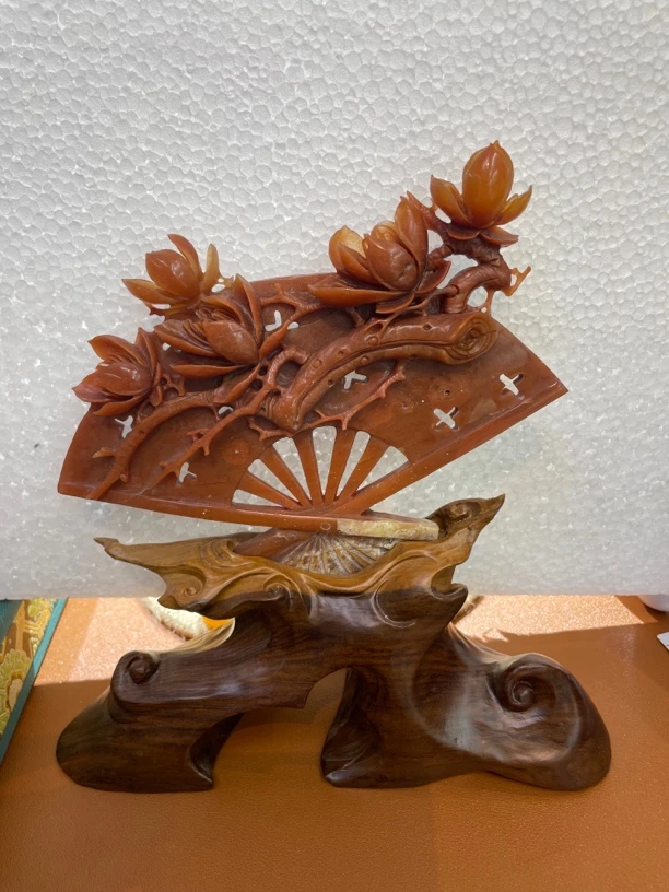 玉兰天然玉石扇子