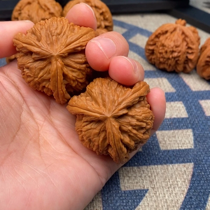 吊坠文玩核桃叱*总三棱