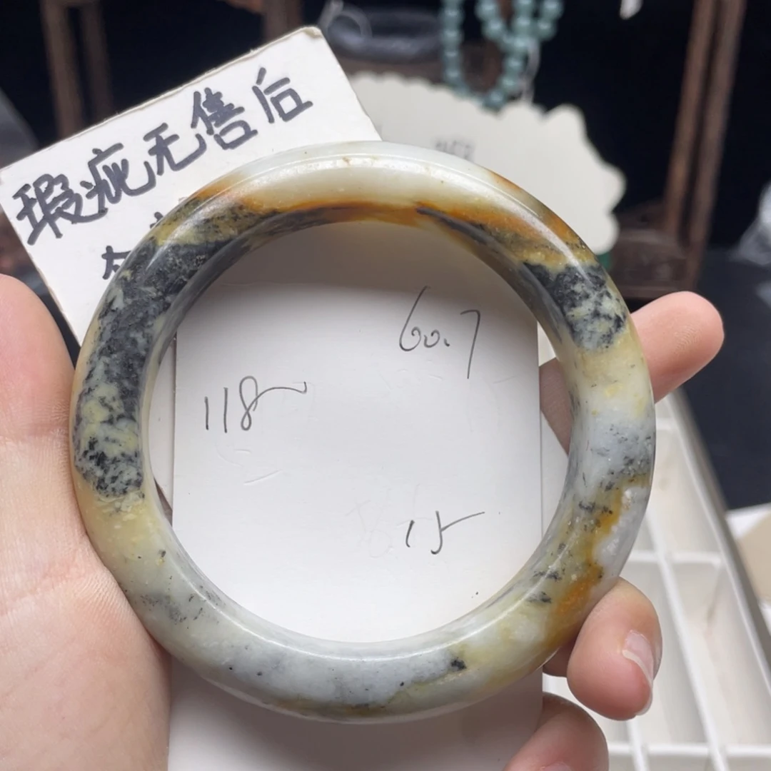未镶嵌蛇纹石玉手镯