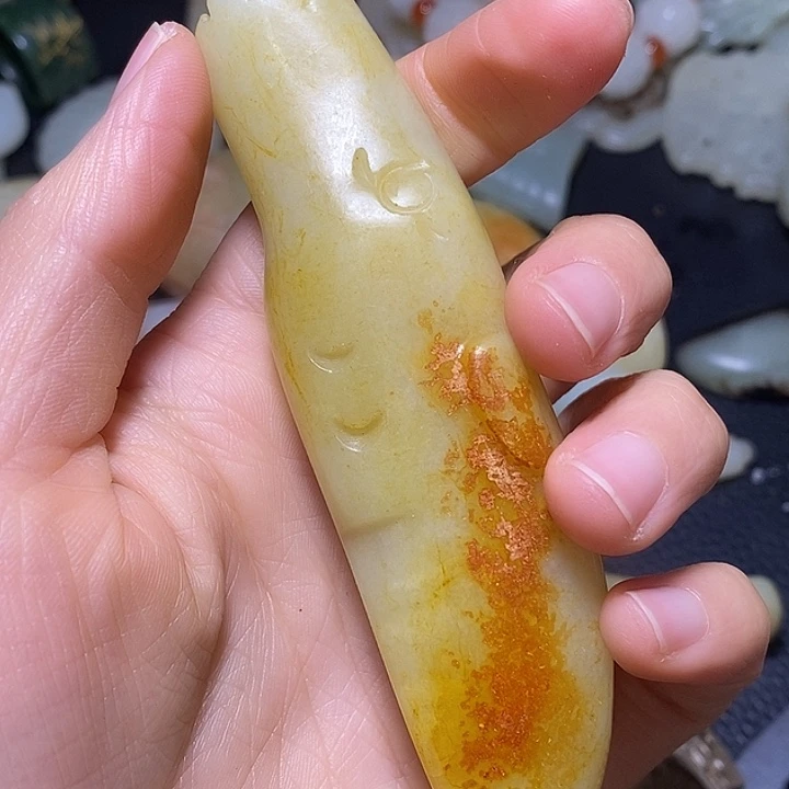 和田玉（糖玉）未镶嵌颈饰