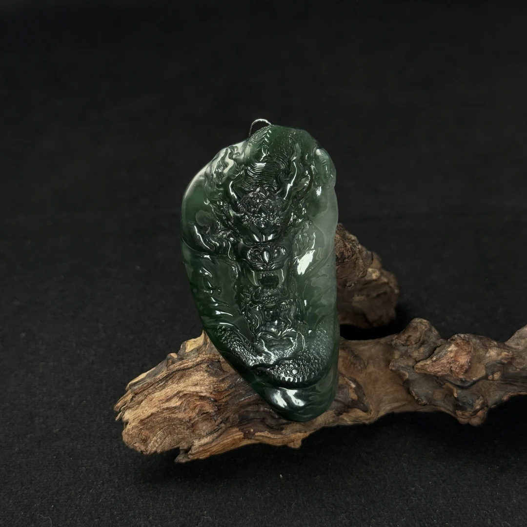 【诚翠拍品第九十七期午】翡翠90吊坠zxg130101