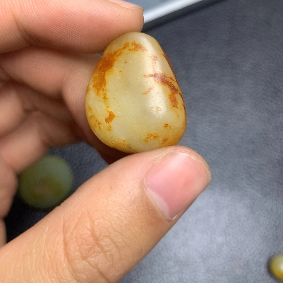 和田玉未镶嵌摆件