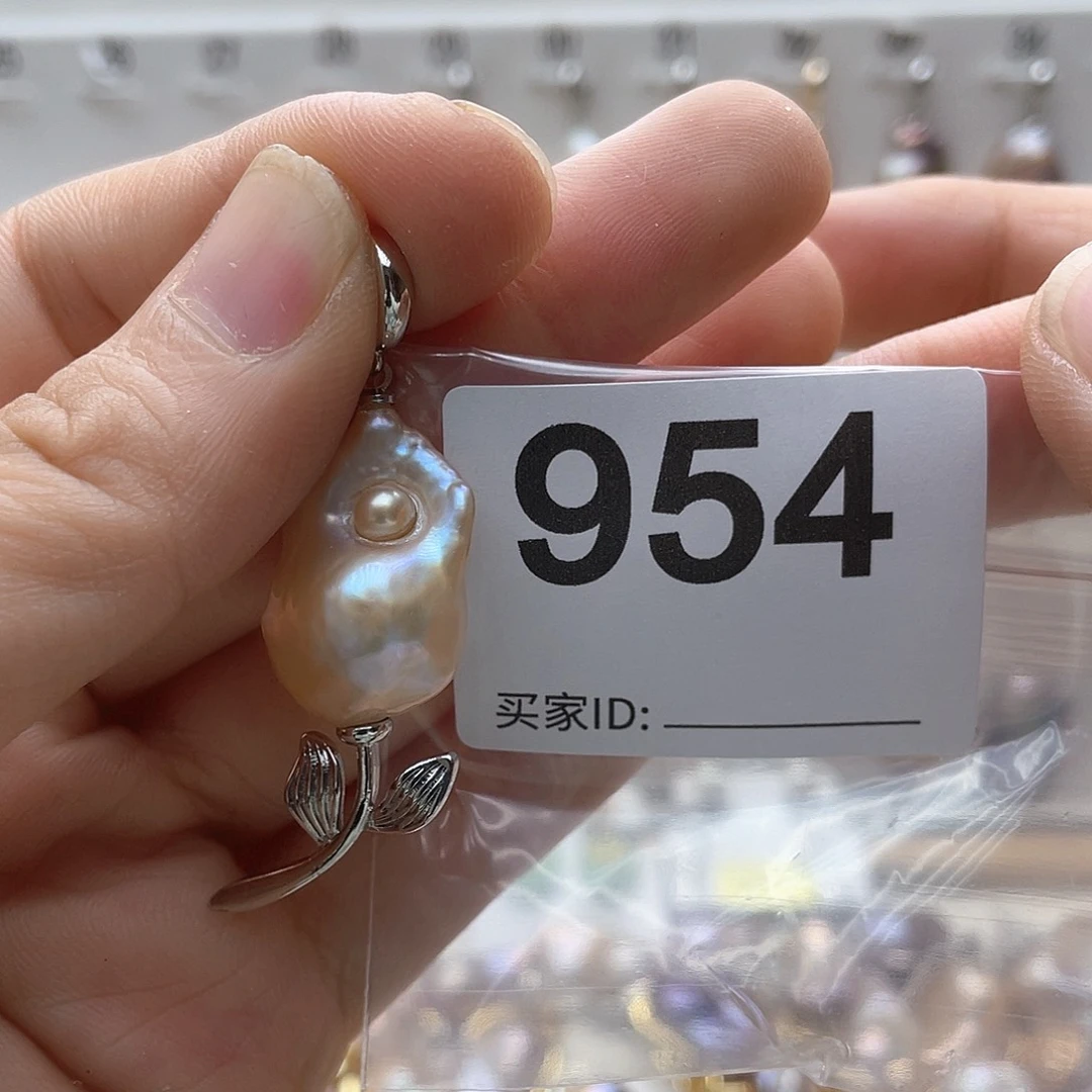 淡水珍珠未镶嵌颈饰