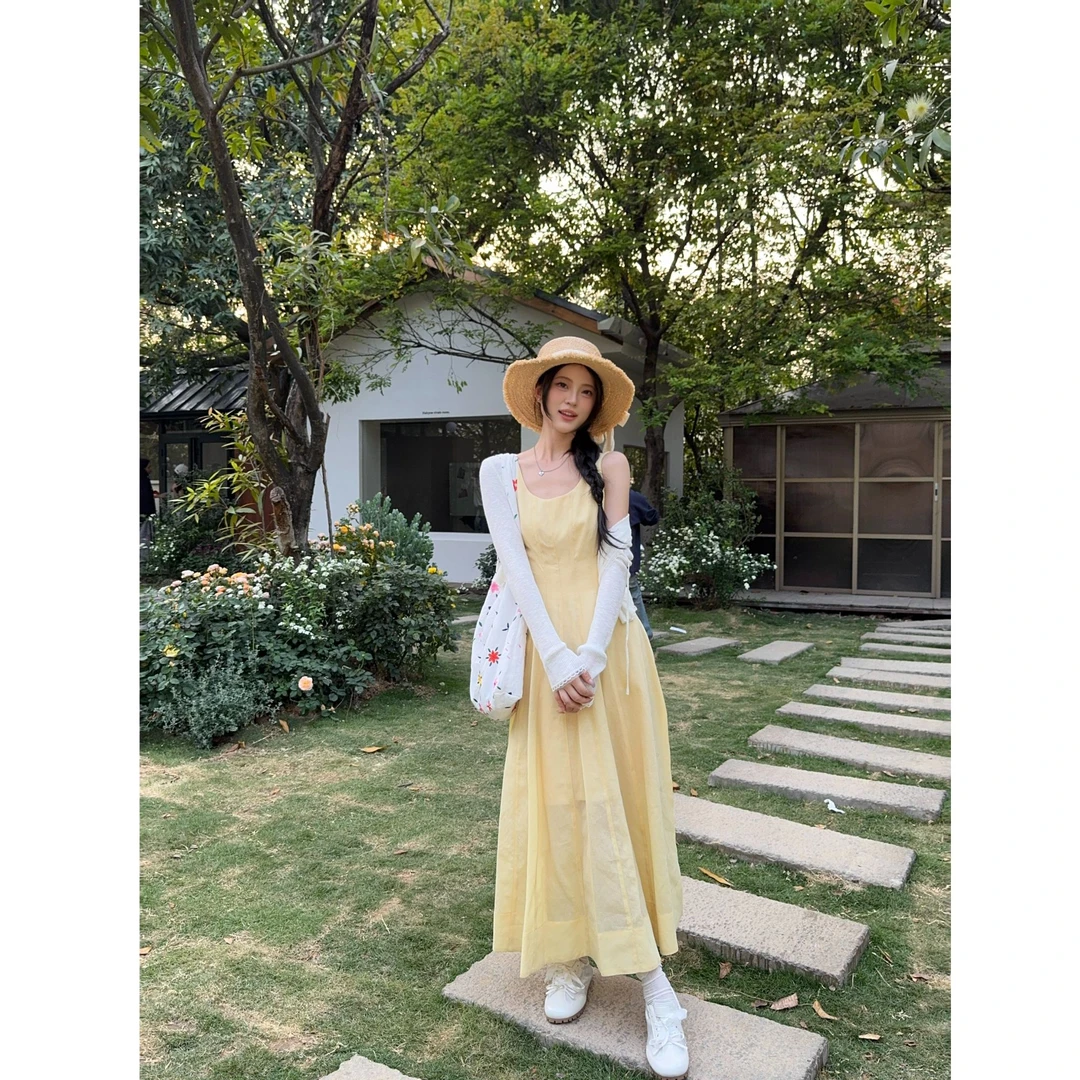 【清苍】瞌睡兔【暖阳假日】法式氛围感百搭气质连衣裙+夏季白色开衫