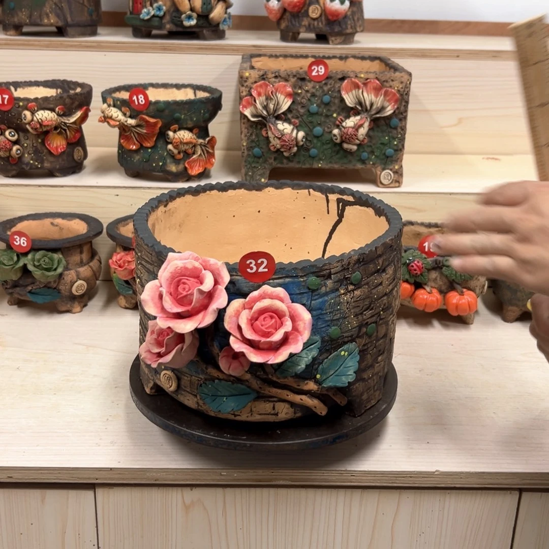 紫砂花盆32号内口22.5外高16.5口不周正