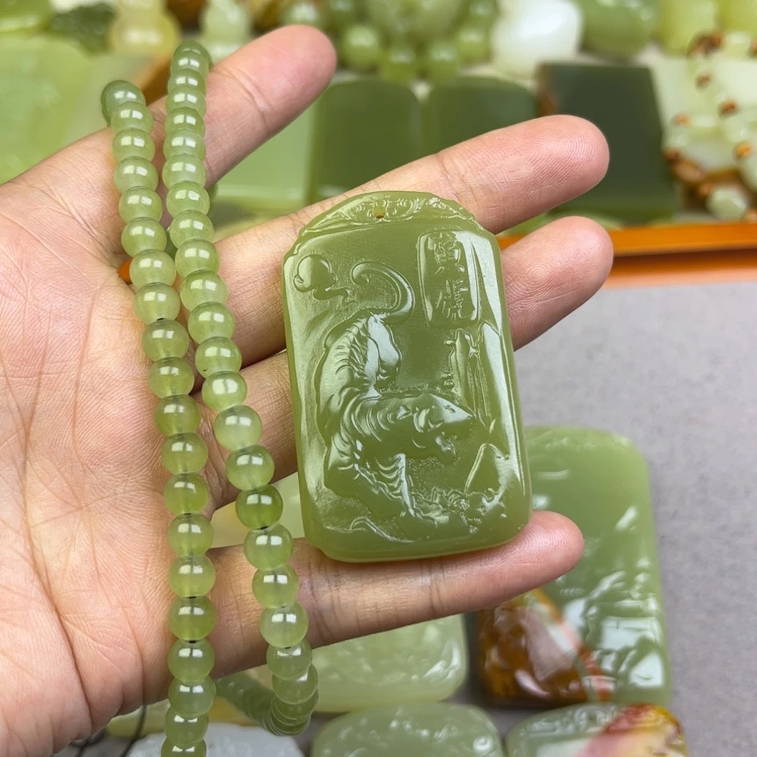 新疆昆仑山料虎牌