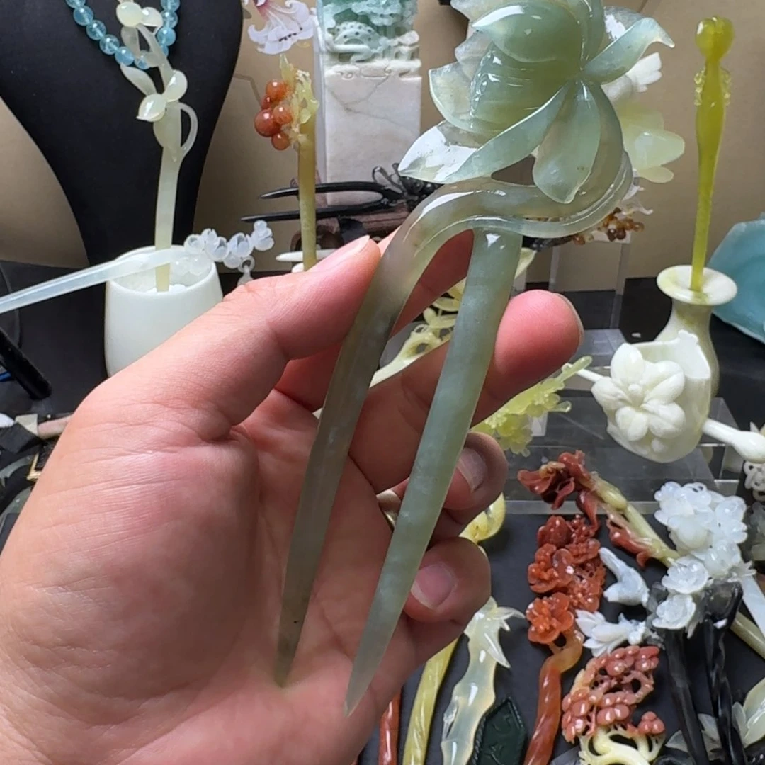 蛇纹石玉未镶嵌发饰