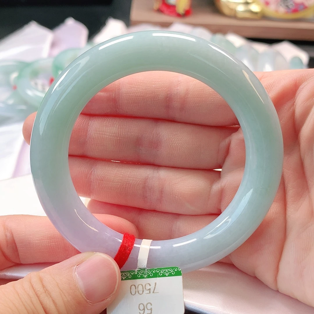 翡翠未镶嵌手镯缅甸A货翡翠手镯