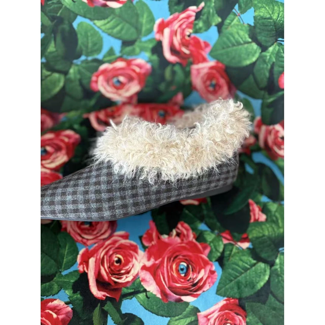 复古蓝毛毛平底鞋