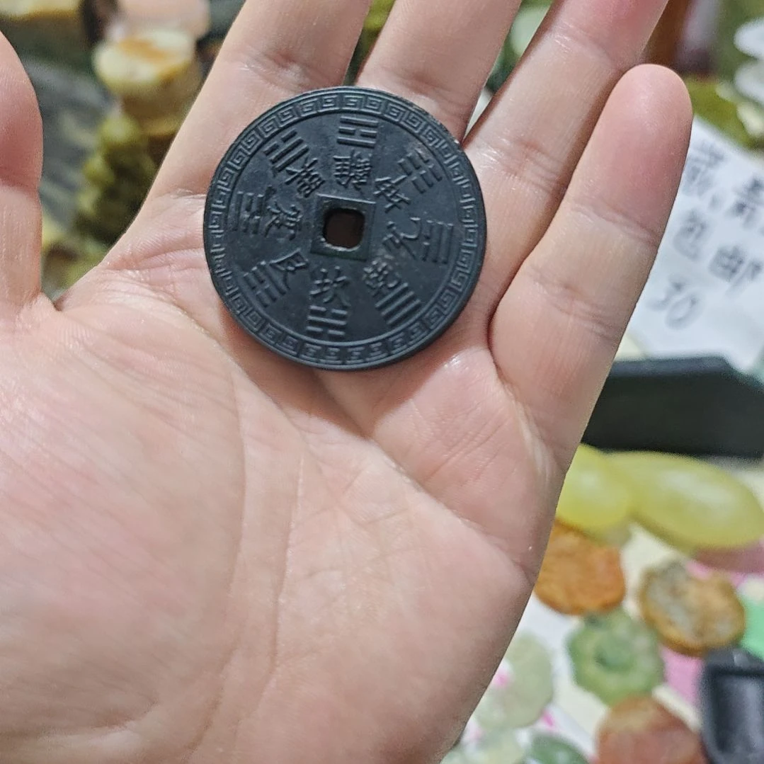 蛇纹石玉未镶嵌珠宝半成品