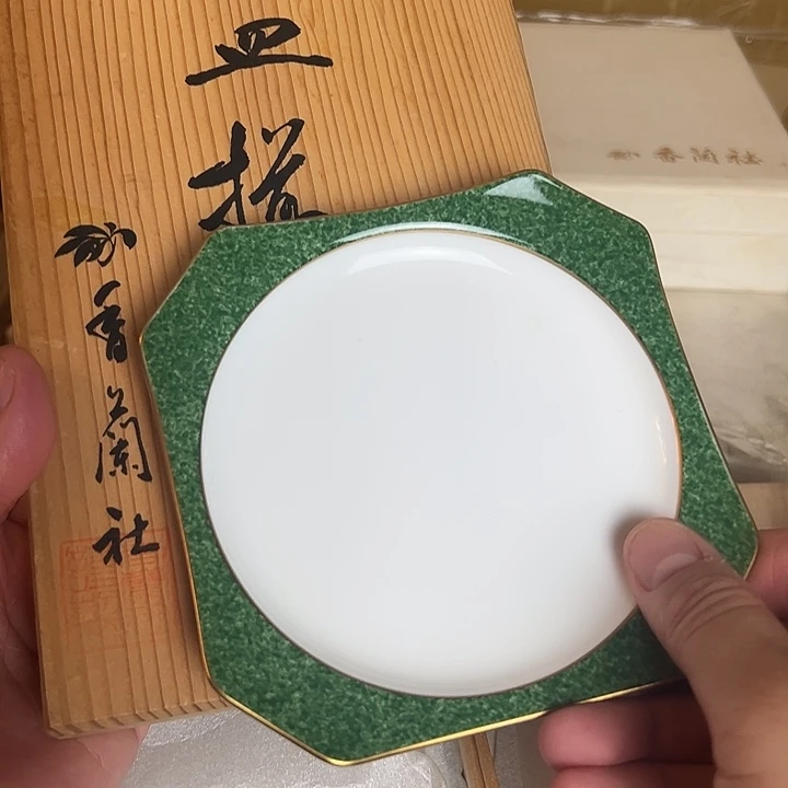 瓷片瓷器啊瓷器瓷器瓷器