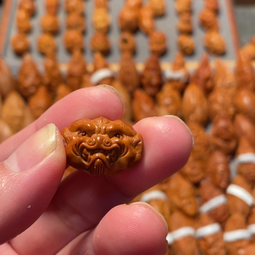 手串/手链橄榄核吞金兽顶珠