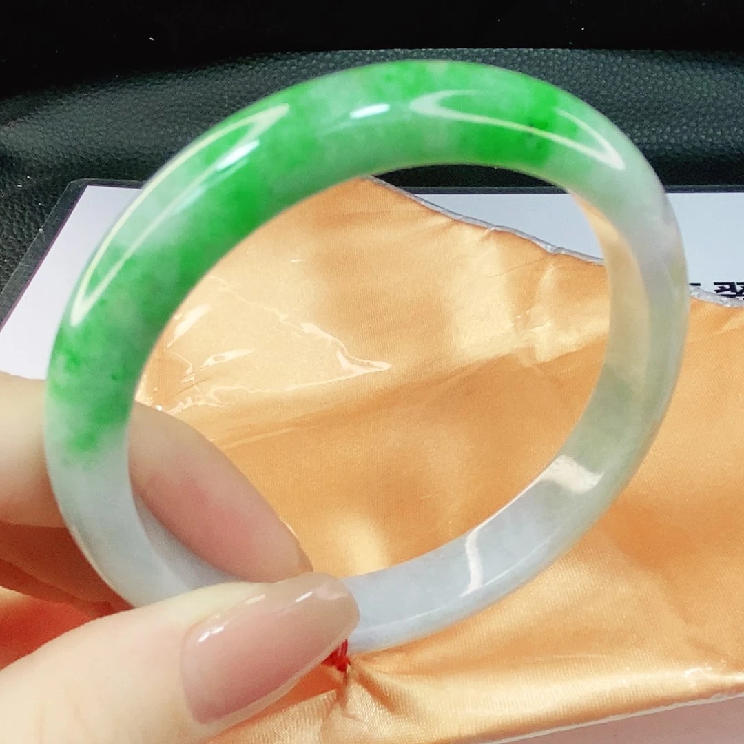 翡翠手镯未镶嵌57.3