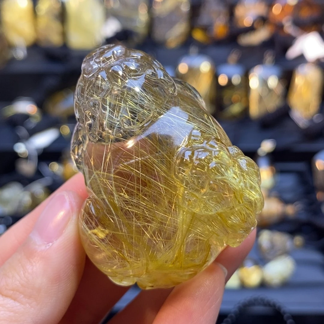 水晶手把件未镶嵌鱼****?天然水晶发晶母子貔貅手把件