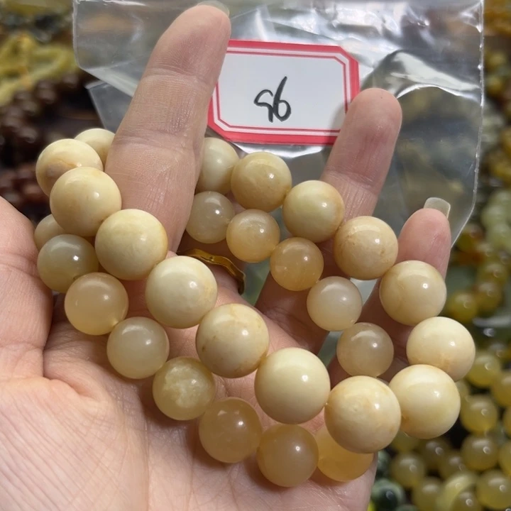 未镶嵌蛇纹石玉手链