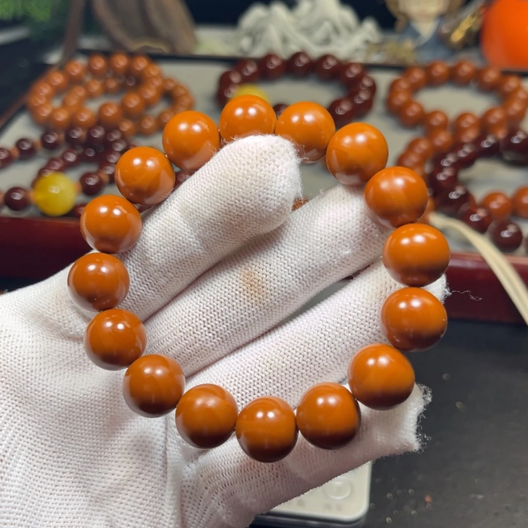 天***刀橄榄核吊坠1.33+精品老树铁核 小孔