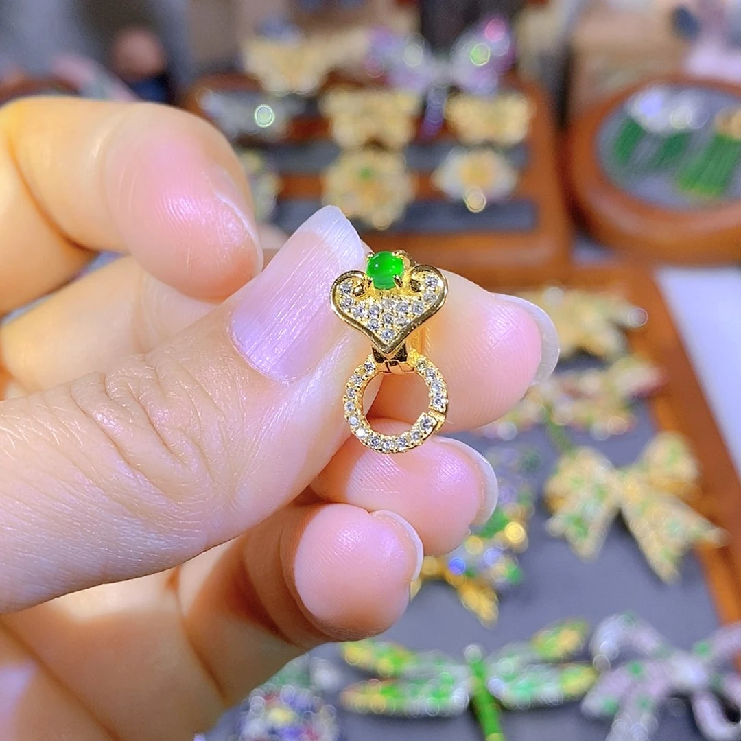 颈饰银S925镶嵌翡翠