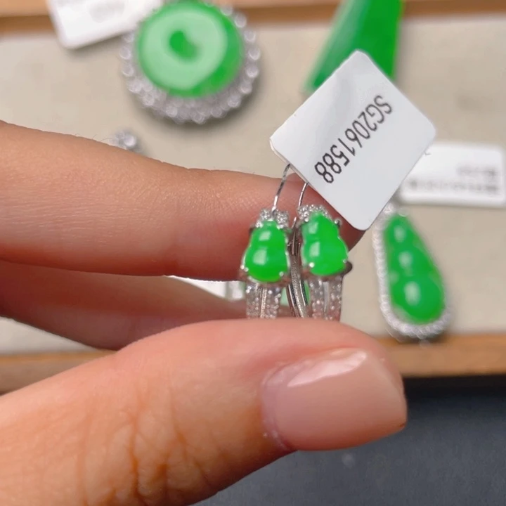 翡翠银S925镶嵌吊坠(不含链)b b n n