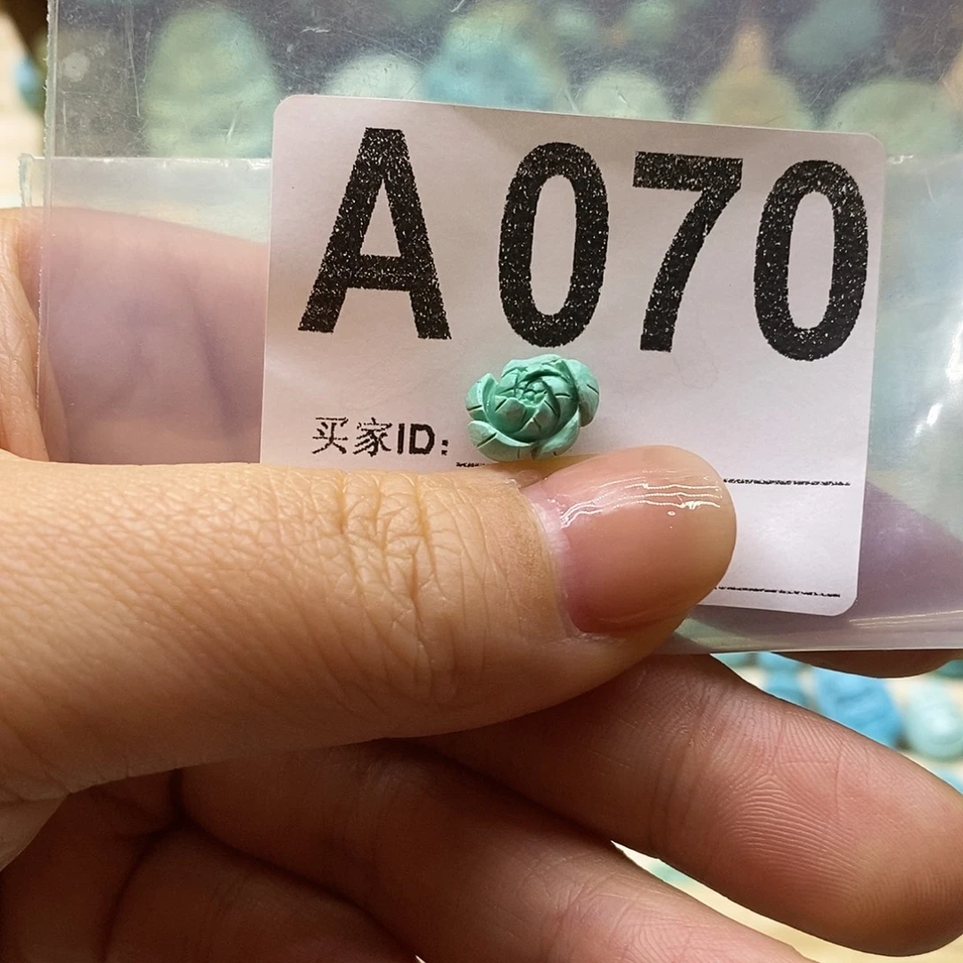 绿松石未镶嵌绿松石配饰定制