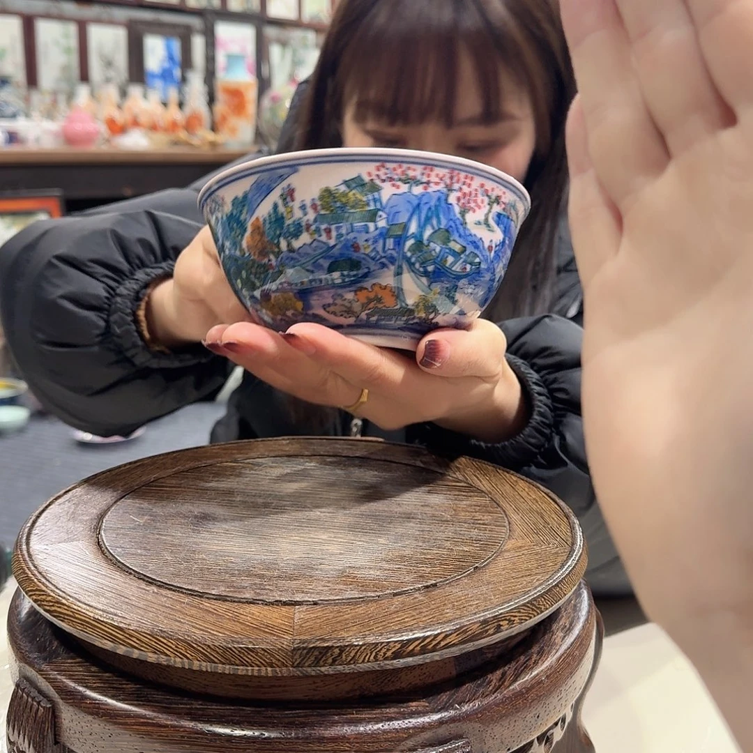 摆件瓷//////景德镇陶瓷瓷器。