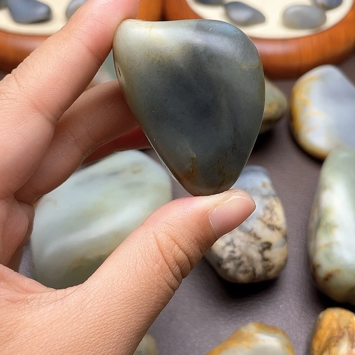 和田玉未镶嵌颈饰23