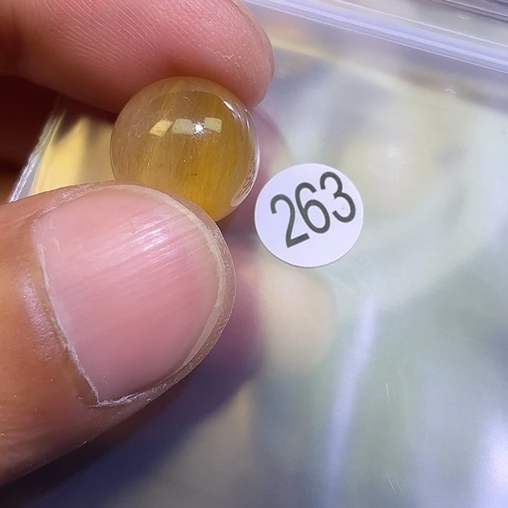 跪****水晶吊坠(不含链)未镶嵌