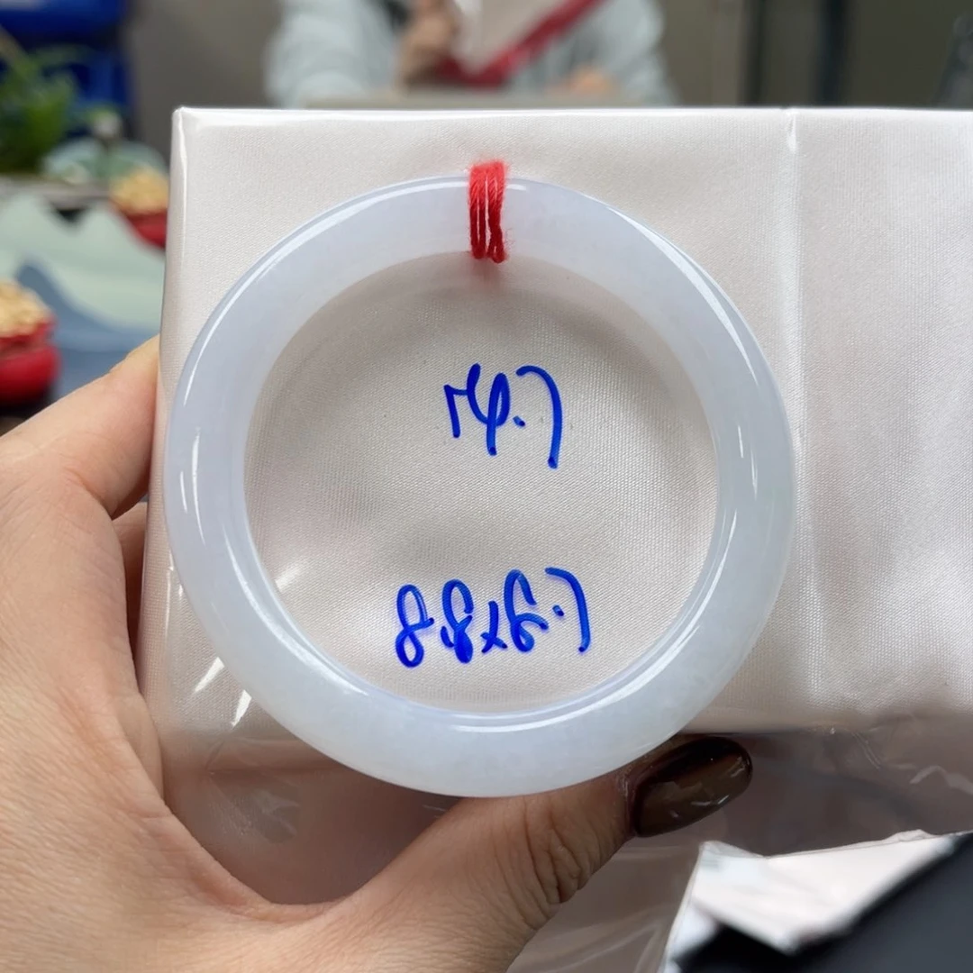 未镶嵌手镯翡翠翡翠