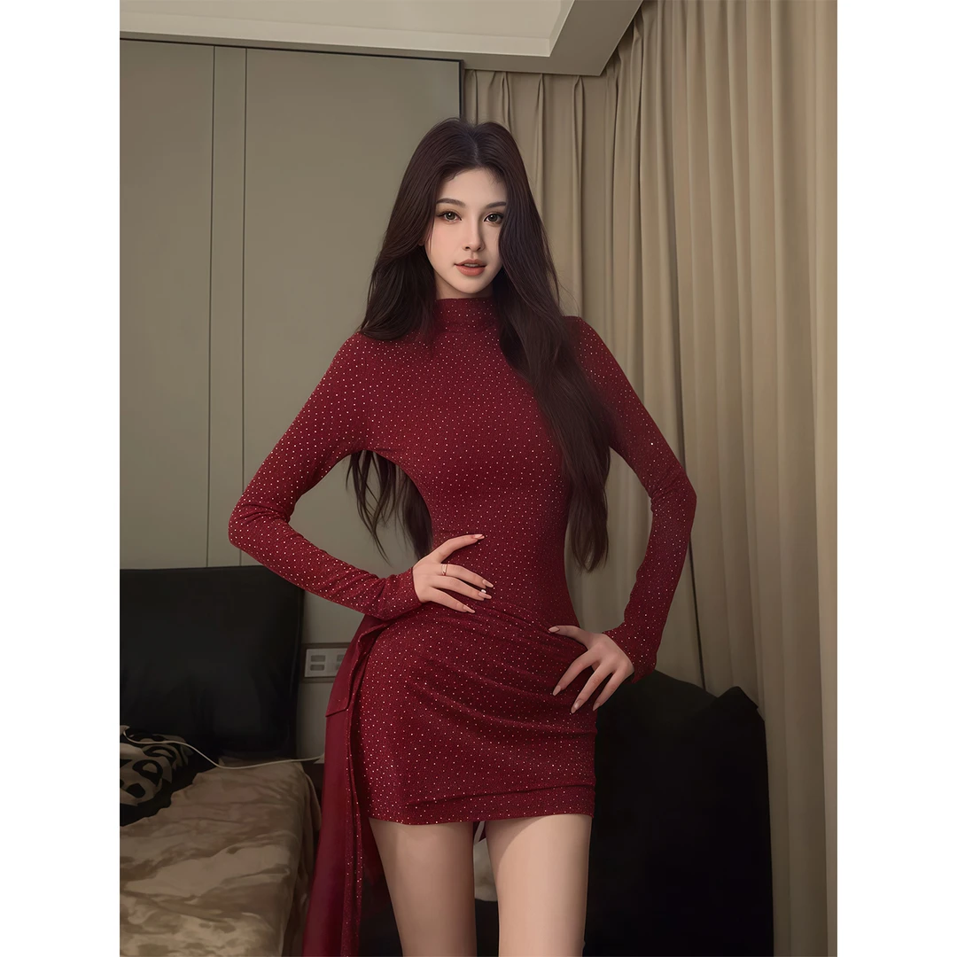 法式纯欲风长袖半高领连衣裙女秋冬新款修身显瘦收腰高级感包臀裙