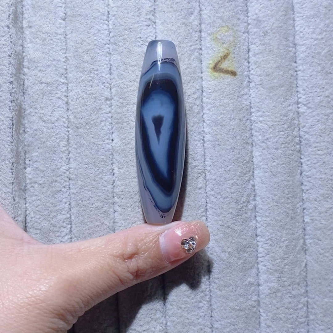 知***行玛瑙/玉髓未镶嵌颈饰