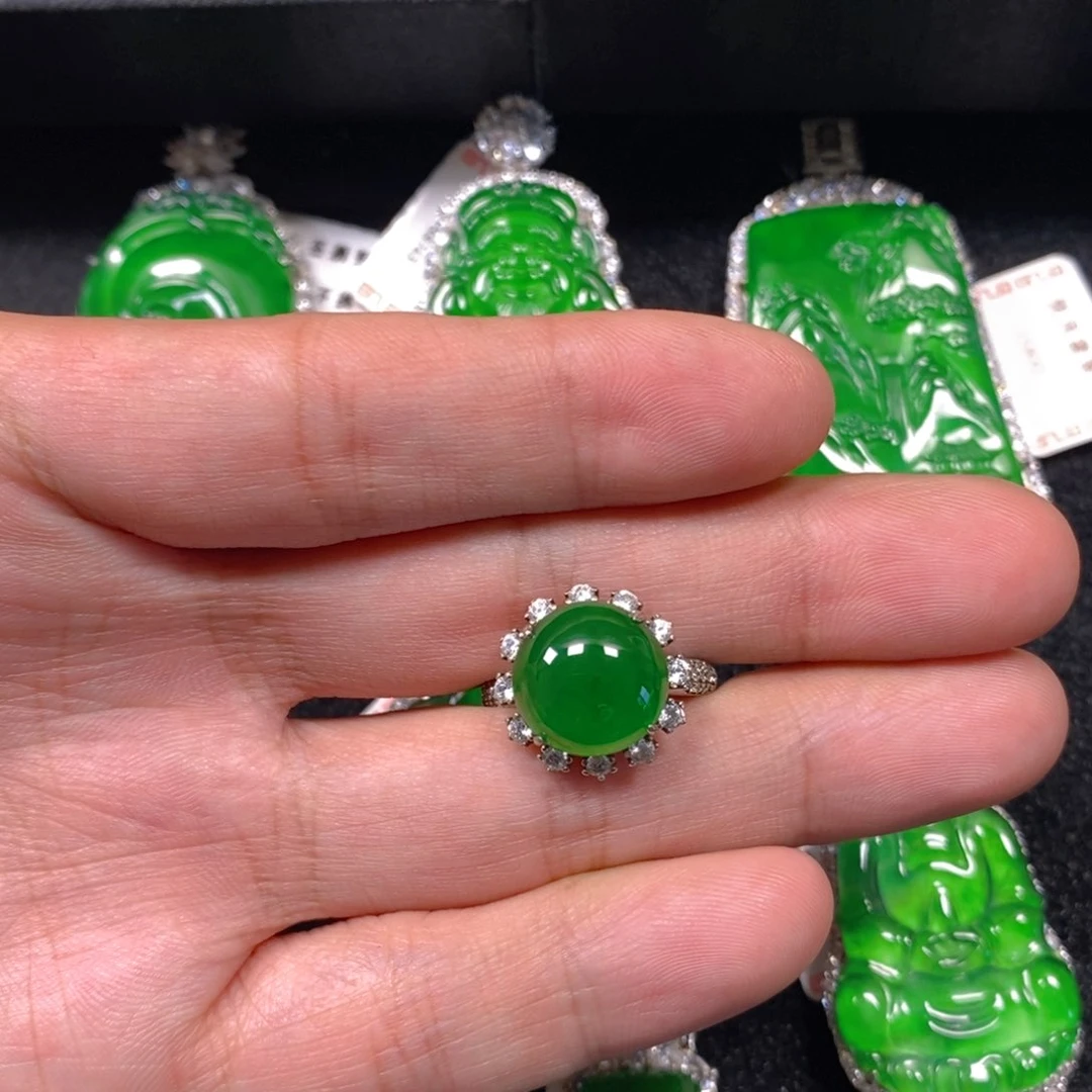 颈饰银S925镶嵌翡翠蛋面戒指