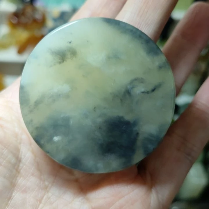岫玉未镶嵌手把件