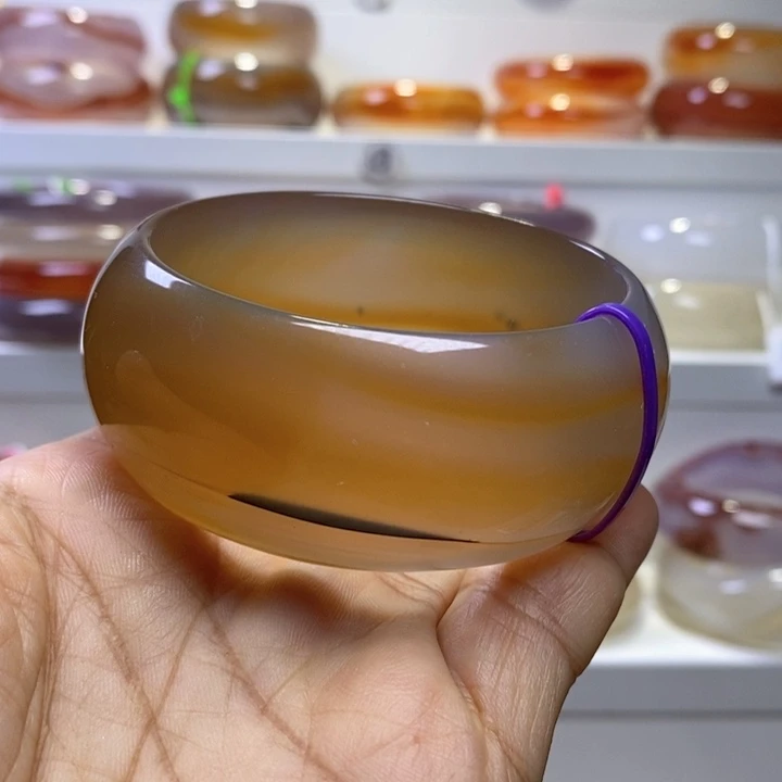 玛瑙/玉髓手镯未镶嵌