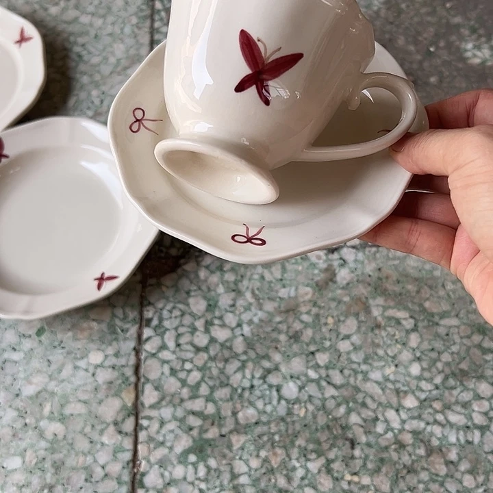 瓷片默认瑕疵商品蝴蝶杯碟2套